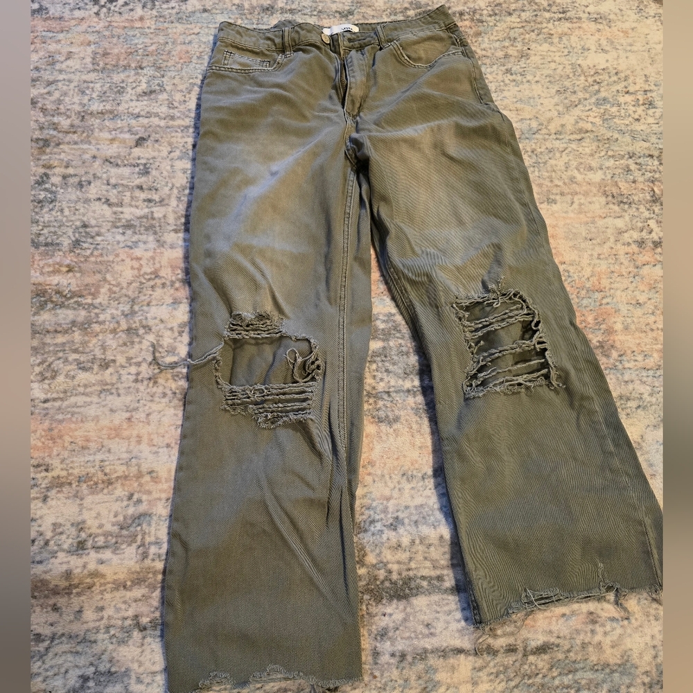 Vervet Olive distressed cropped wide leg jeans SZ 28